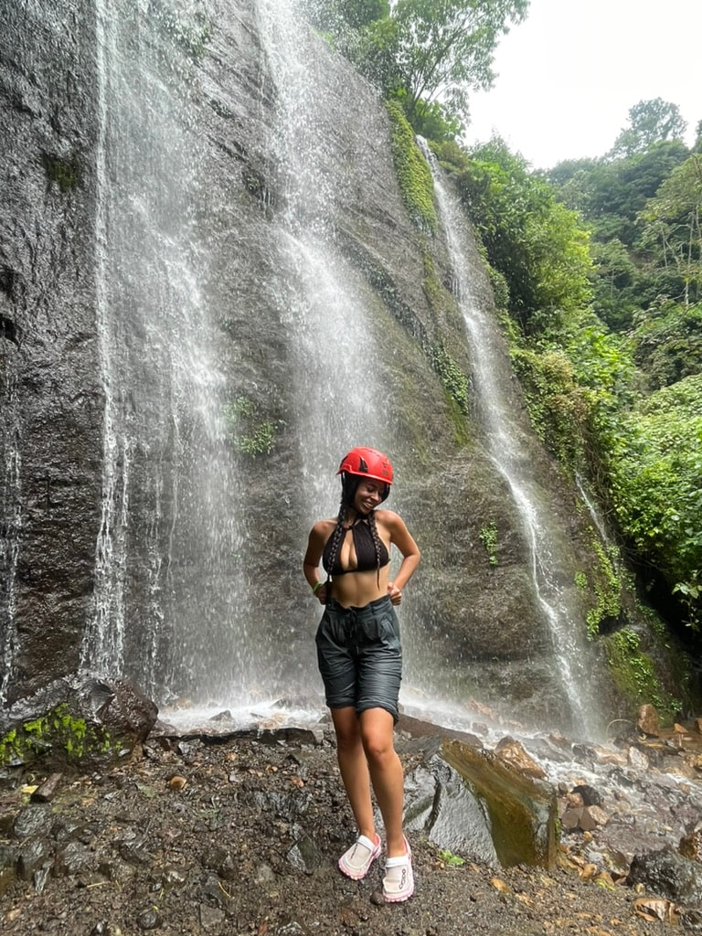 Climbing waterfalls in El Salvador